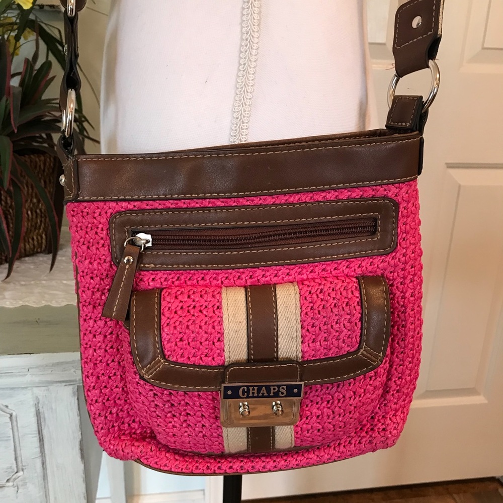 Chaps crossbody shoulder bag